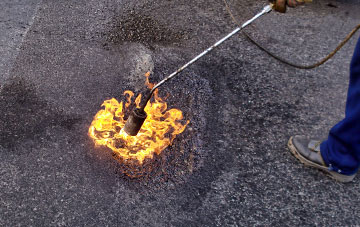 Buckmoorend flat roofing repairs